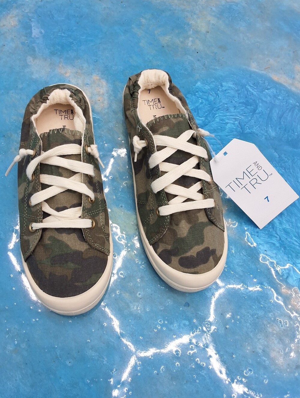 Women's Camo Print Slip On Lace Up Low Cut Canvas Sneakers, Size 7, New With Tag